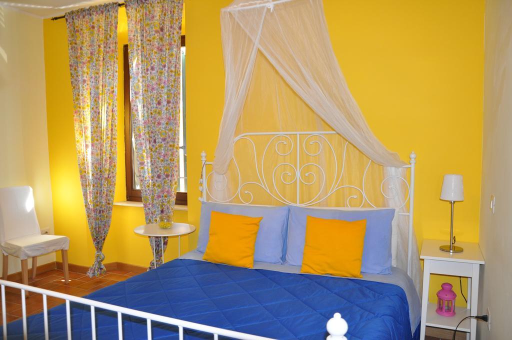 B&B Dimora Paolina Baschi Buitenkant foto